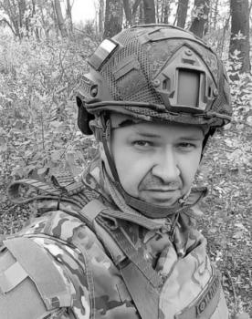 Антон Лотков