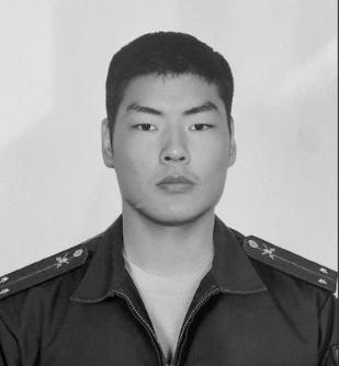 Роман Сахаровский