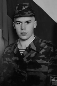 Максим Петряев