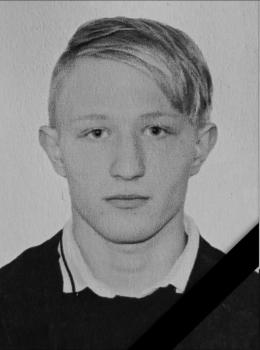 Артём Кривощёков