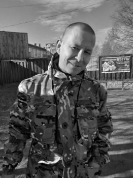 Юрий Низовцев