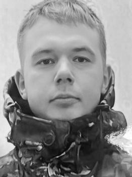 Денис Толкачев