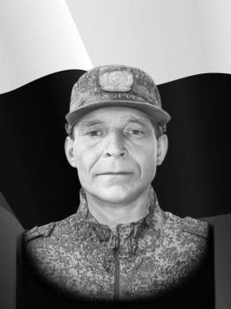 Михаил Пахомов