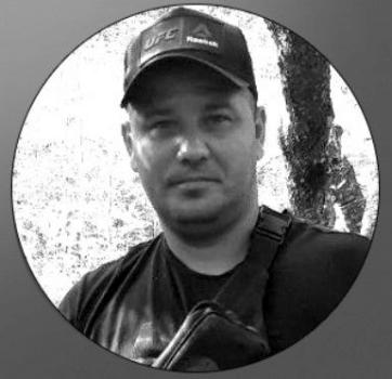 Александр Коваленко