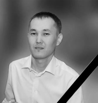 Андрей Хамнаев