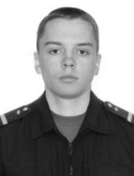 Данила Зверев
