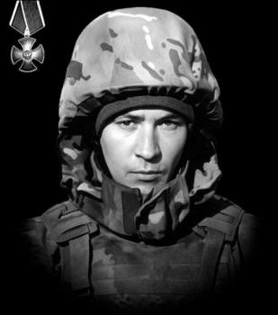 Денис Котов