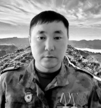 Ардан Сондонов