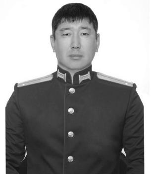 Батор Эрдыниев