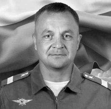 Максим Жуков