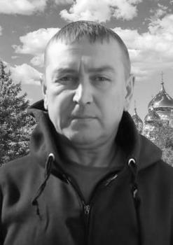 Евгений Иванов