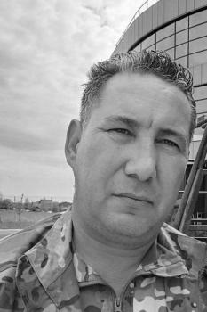 Денис Бухальцев