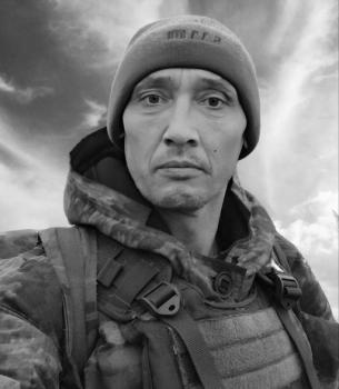 Андрей Ахмедов