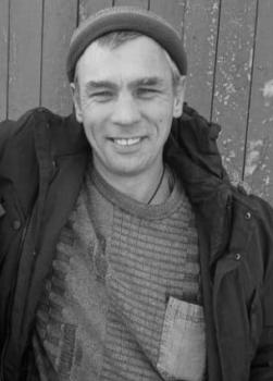 Дмитрий Петров