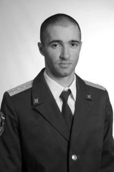 Денис Гладунцов