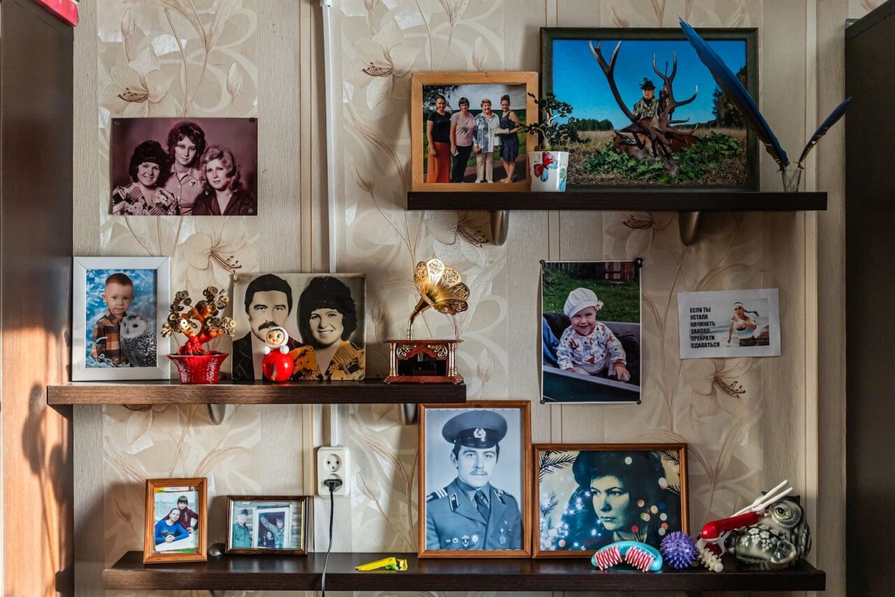 Дома у Октябрины 